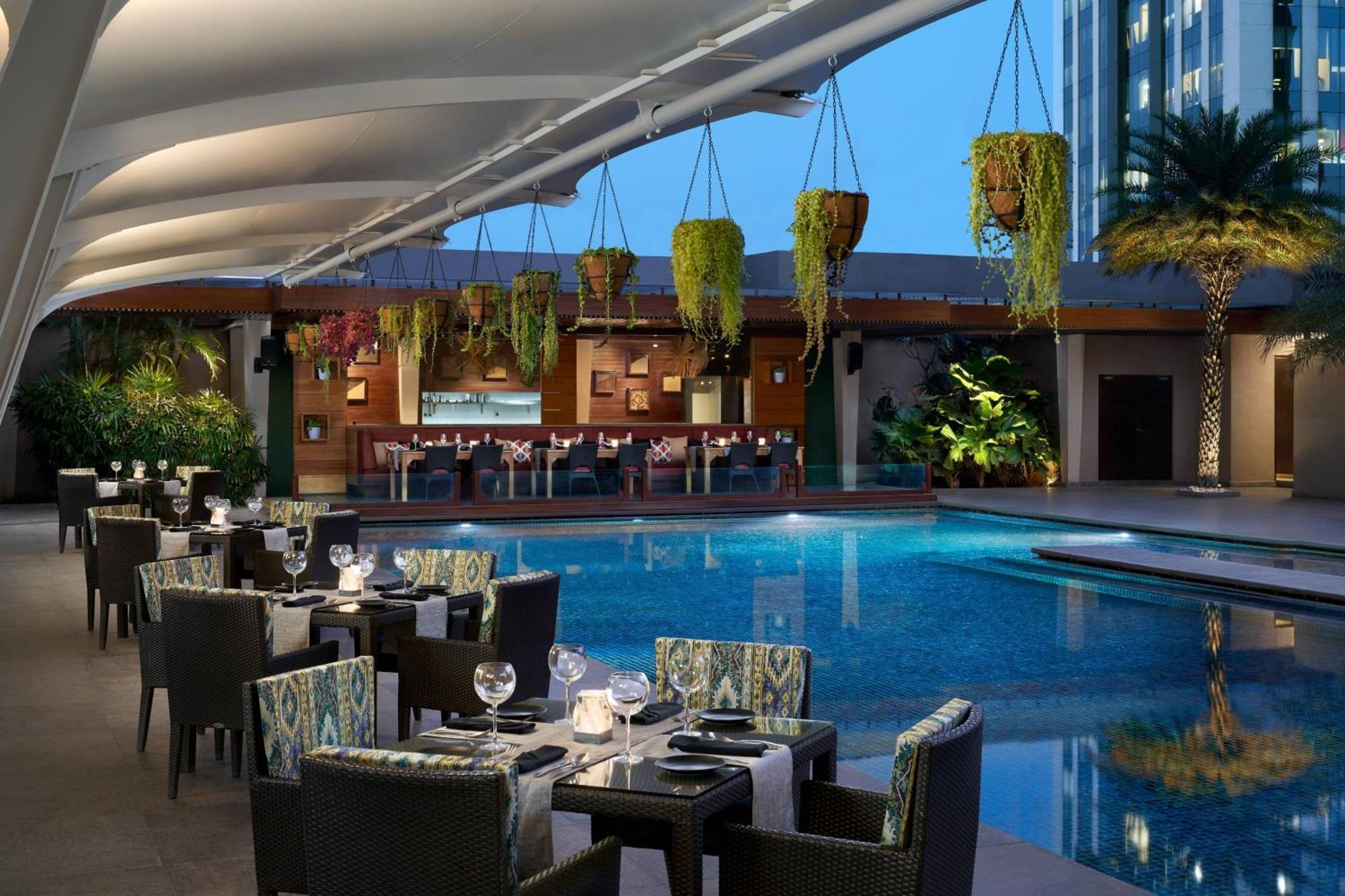 Jw Marriott Hotel Bengaluru Exterior foto